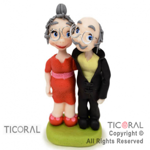 ADORNO PAREJA DE ABUELOS ABRAZADOS A.PORC. FRIA x 1